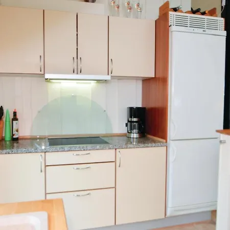 بيت للعطل Three-bedroom Holiday In *